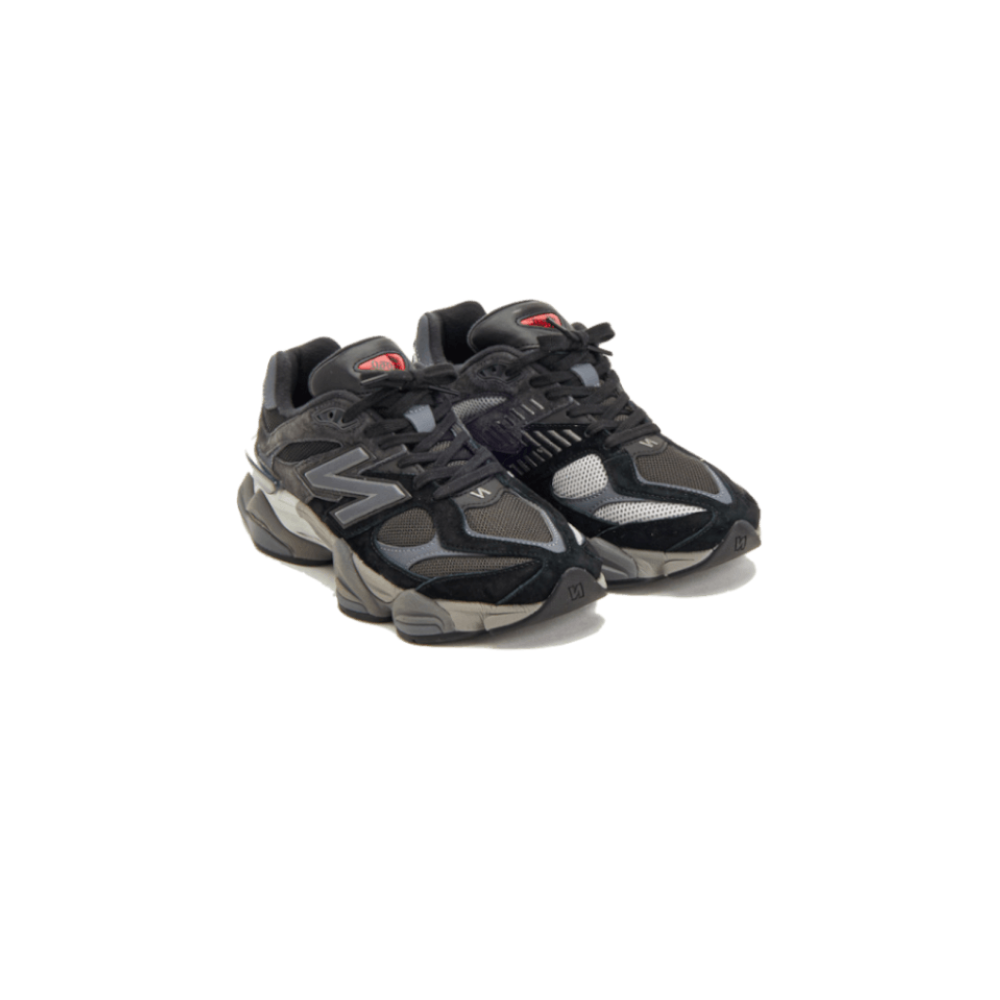 NB 9060 Black Castlerock