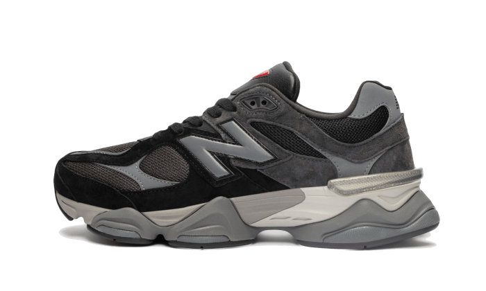 NB 9060 Black Castlerock